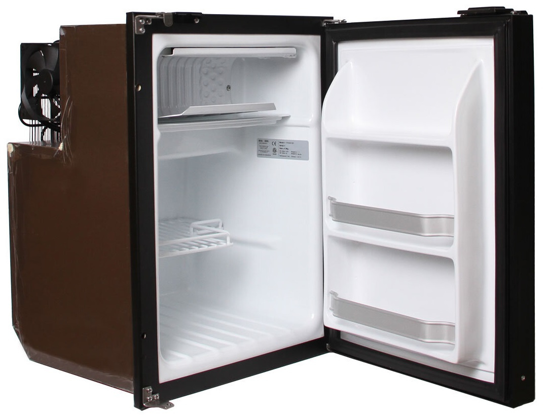 NovaKool R1600 Refrigerator